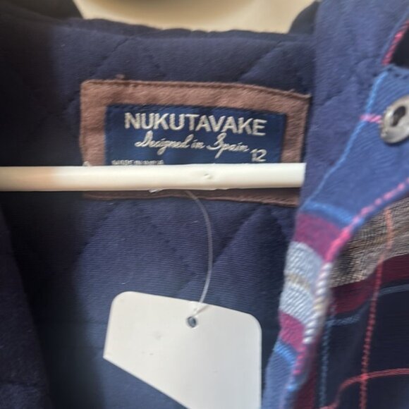 Brand new (NWT) Nukutavake boys quilted, flannel coat. 6 buttons in front. - Picture 2 of 5